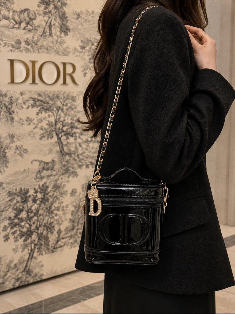Dior - Picture 2 of 11